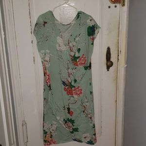 Natura floral dress